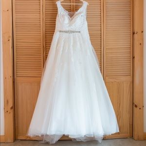 Eddie K wedding dress